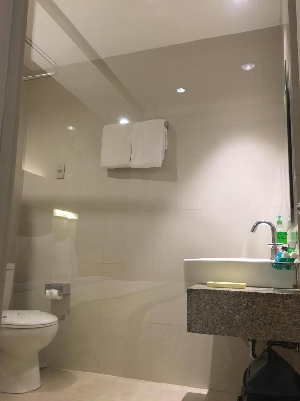Hotel Wisata Niaga Purwokerto Exterior foto